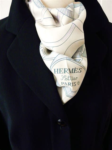 carre in carre hermes|where are Hermes scarves made.